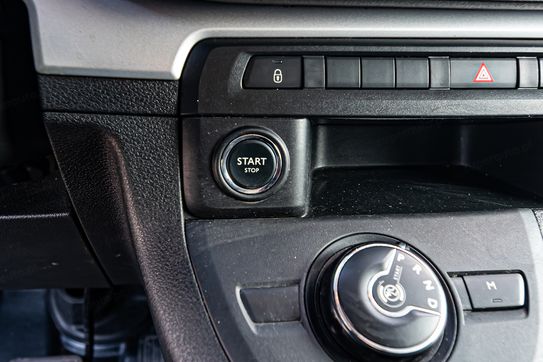 Toyota Proace Verso Medium L1H1 Family AT