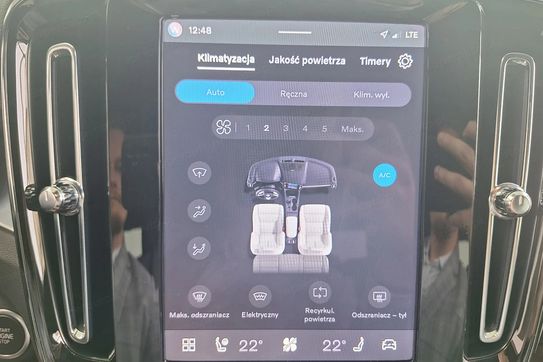 Volvo XC40 B3 Plus Dark
