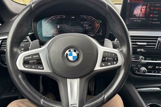 BMW Seria 5 520d xDrive M Sport