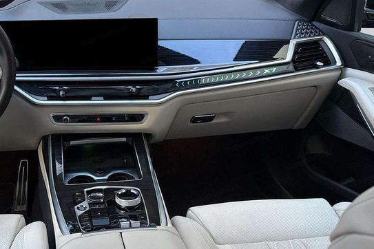 BMW X7 xDrive40d Individual Edition