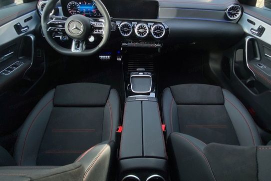 Mercedes CLA AMG 35 4-Matic