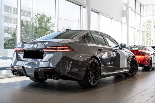 BMW Seria 5 M5
