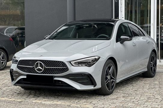 Mercedes CLA 200 AMG Line