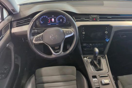 Volkswagen Passat 2.0 TSI R-Line DSG
