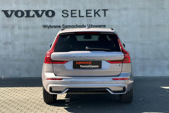 Volvo XC60 B5 B AWD Plus Dark aut