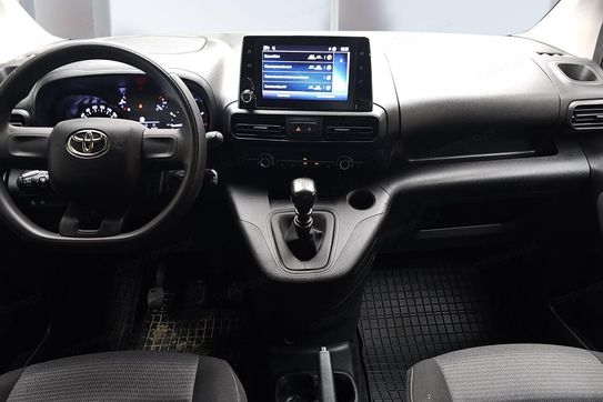 Toyota Proace City Verso Long Business