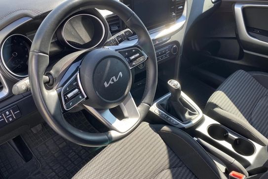 Kia Ceed 1.5 T-GDI M