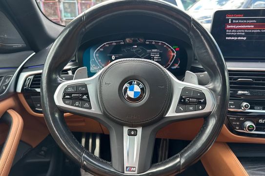 BMW Seria 5 540d xDrive M Sport