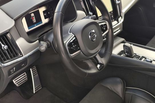 Volvo V90 B4 D R-Design