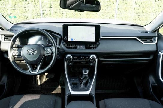 Toyota RAV4 2.0 173KM