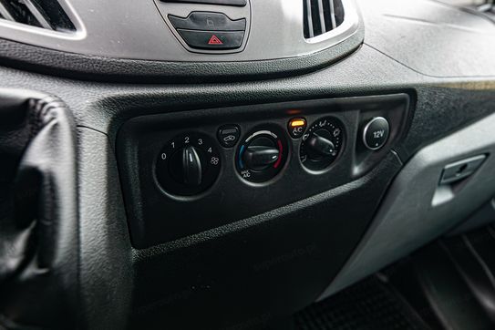 Ford Transit Kombi L3H2