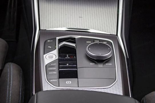 BMW Seria 3 318i M Sport