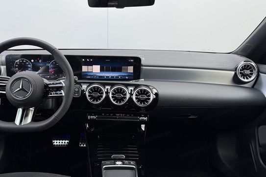 Mercedes CLA 200  AMG Line