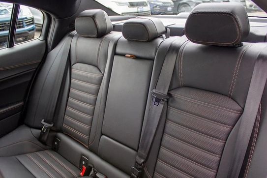 Alfa Romeo Giulia 2.0 Turbo Intensa Q4