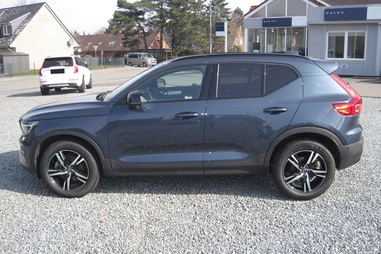 Volvo XC40 B3 Plus Dark