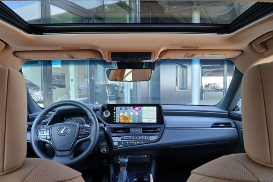 Lexus ES 300h Business Edition