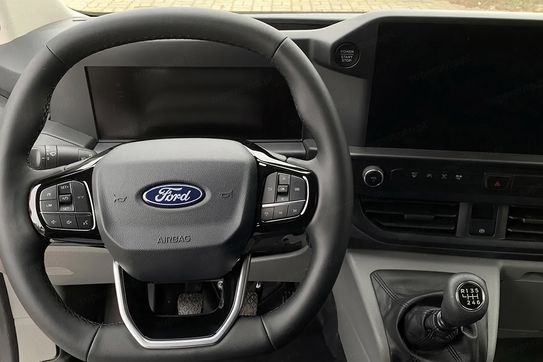 Ford Transit Custom 320 L2H1 Trend