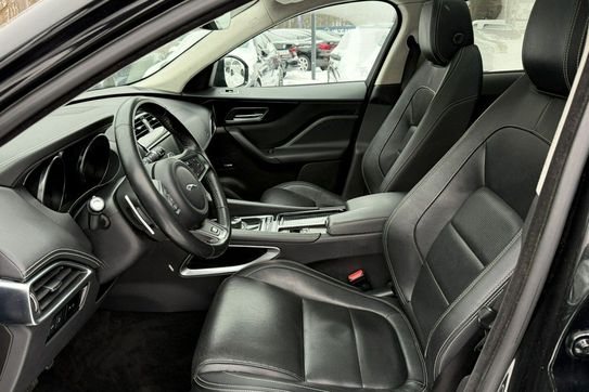 Jaguar F-Pace i4D AWD R-Sport