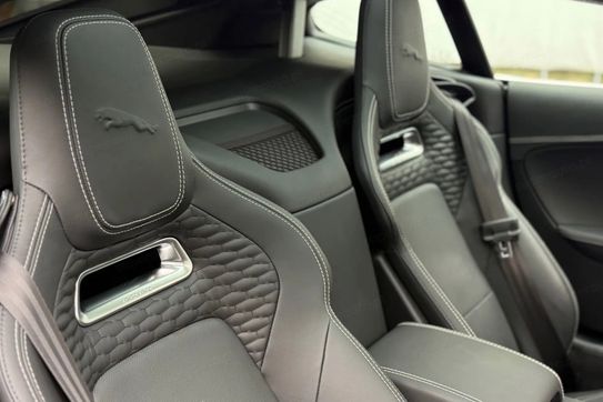 Jaguar F-Type 5.0 V8 S/C R-Dynamic