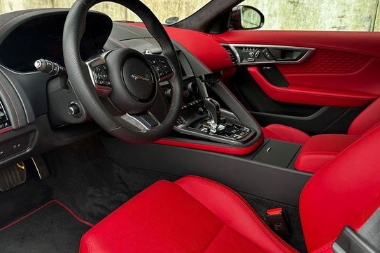 Jaguar F-Type 2.0 Turbo R-Dynamic aut