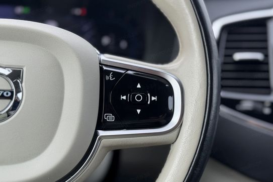 Volvo XC90 B5 D AWD Plus Dark