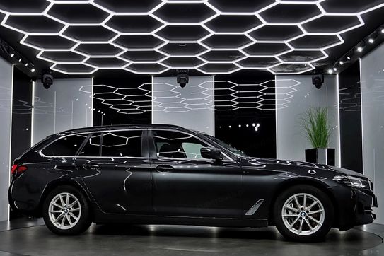 BMW Seria 5 Touring 530d Luxury Line