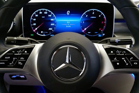 Mercedes Klasa C 220 d mHEV 4-Matic Avantgarde