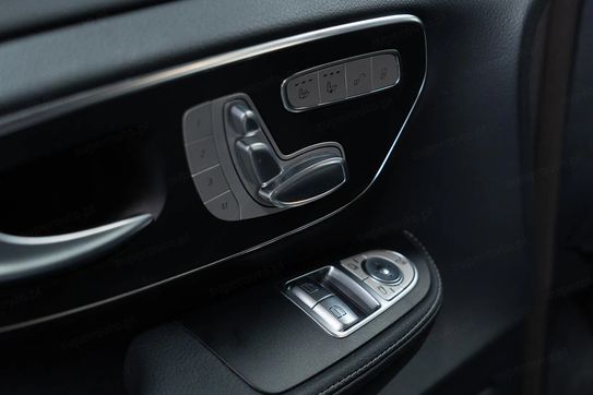 Mercedes V Klasa 300 d 4-Matic 9G-Tronic Avantgarde (ekstra dł)