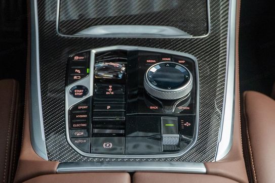 BMW X5 xDrive50e Individual Edition