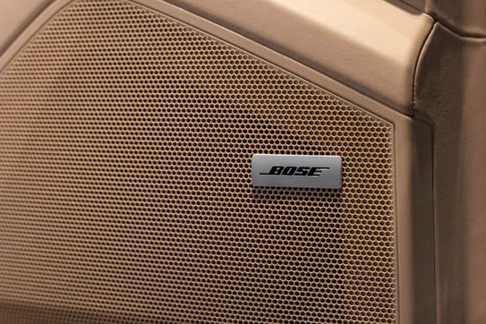 Porsche Cayenne E-Hybrid Black Edition