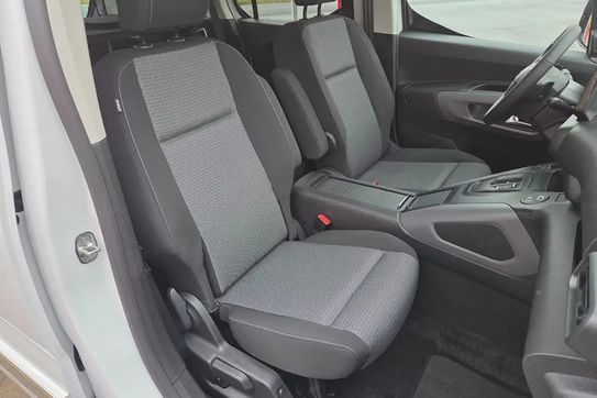 Toyota Proace City Verso Family L1H1 8AT