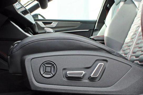 Audi A6 RS6 TFSI quattro Performance Avant