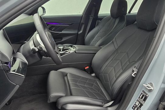 BMW Seria 5 520d xDrive M Sport