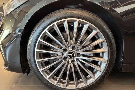 Mercedes Klasa C 180  Business Edition
