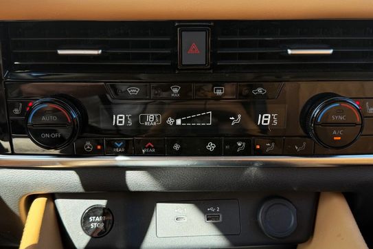 Nissan X-Trail VC-T e-POWER Tekna e-4ORCE