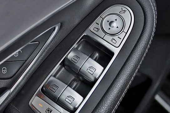 Mercedes Klasa C 300 de 9G-TRONIC