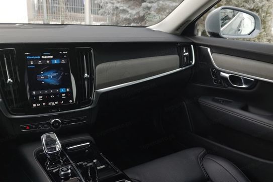 Volvo V90 T6 AWD Plug-In Hybrid Plus Bright