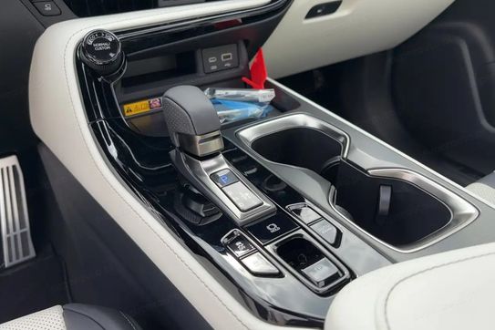 Lexus NX 450h+ F Sport