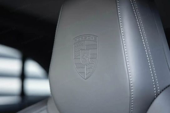 Porsche Macan 4