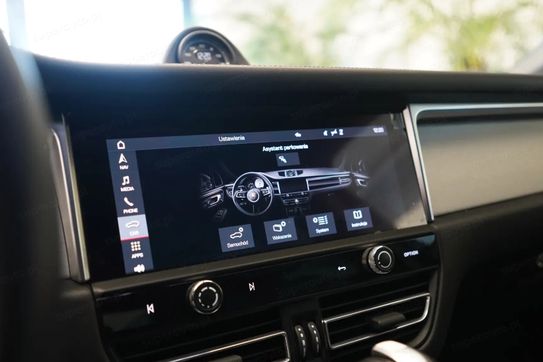 Porsche Macan T