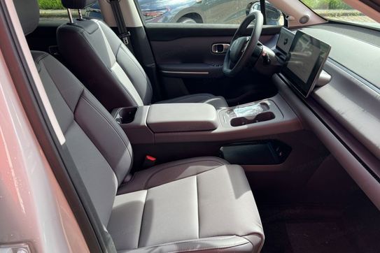 Leapmotor C10 Design 1.5 Hybrid