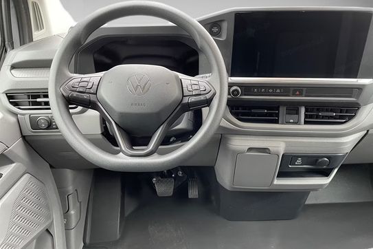 Volkswagen Transporter L2H1 8AT Zabudwa Brygadowa
