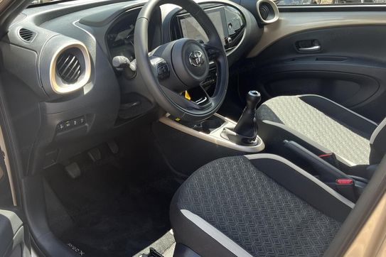 Toyota Aygo X 1.0 VVT-i Style