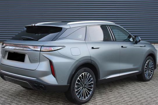 Omoda 9 1.5 Super Hybrid Exclusive AWD