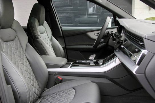 Audi Q7 50 TDI quattro S Line