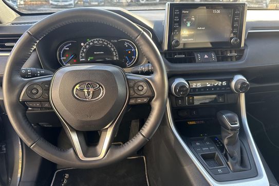 Toyota RAV4 Selection 2.5 Hybrid