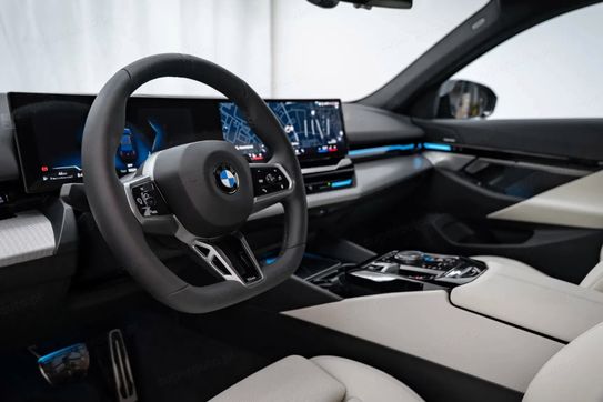 BMW Seria 5 520d M Sport