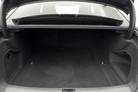 Audi A4 35 TFSI mHEV S Line