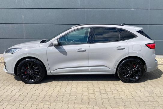 Ford Kuga 2.5 FHEV FWD Titanium
