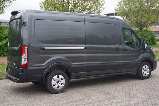 Ford Transit L3H2 Limited 350 A8